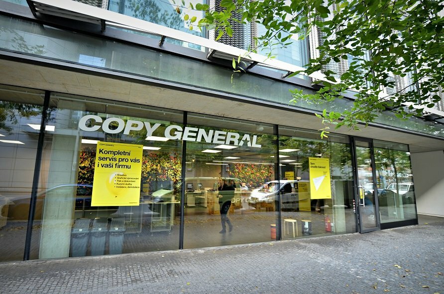 Polepy výloh, které zákazníci nepřehlédnou