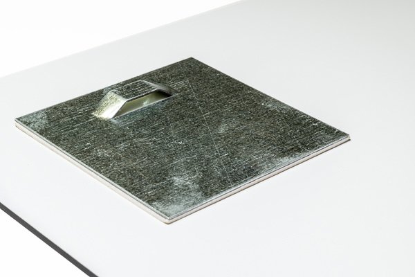 ocelové závěsné prvky