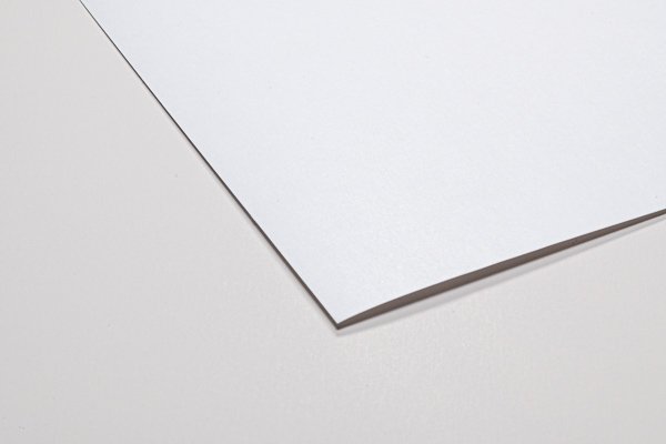 matný samolepicí papír – podklad bez náseku (bez splitu)